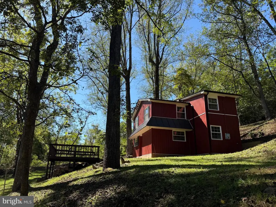 18 Bolton Branch Ln, Huntly, VA 22640 - #2