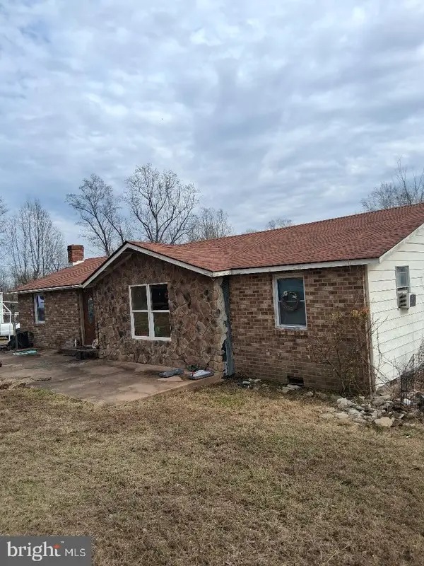 268 Rollins Ford Rd, AMISSVILLE, VA 20106