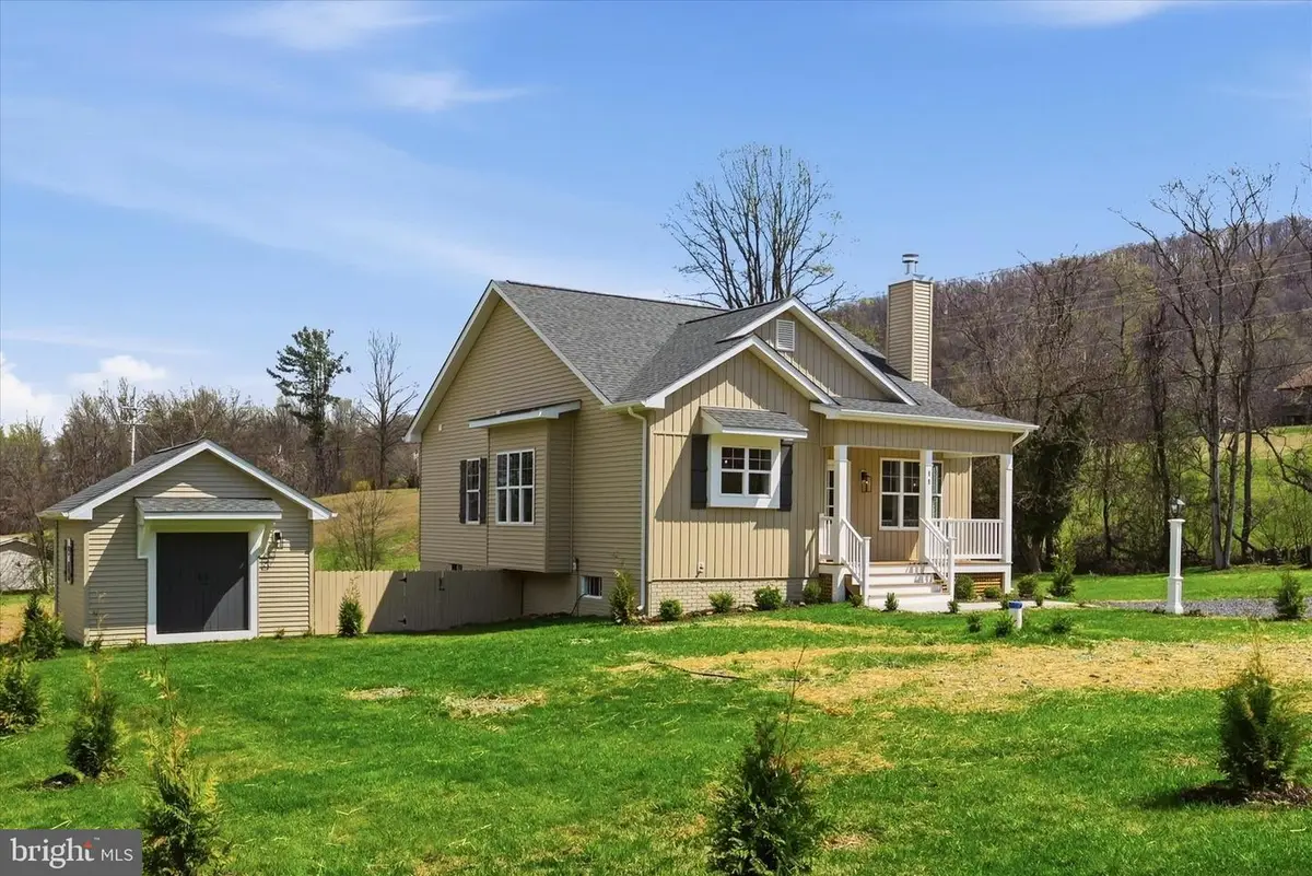 11 Scenic Ln, Flint Hill, VA 22627 - #1