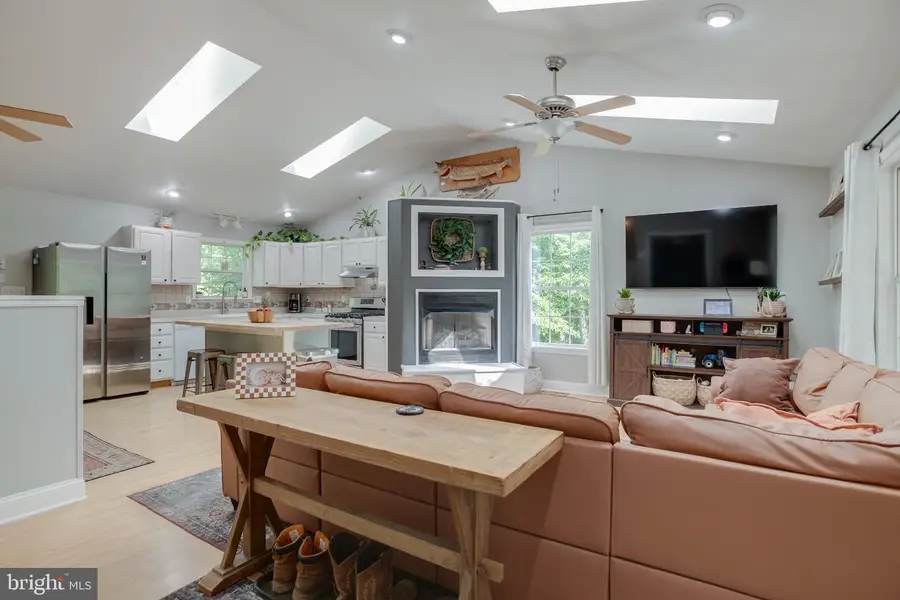 3 Grandie Ln, Boston, VA 22713 - #3