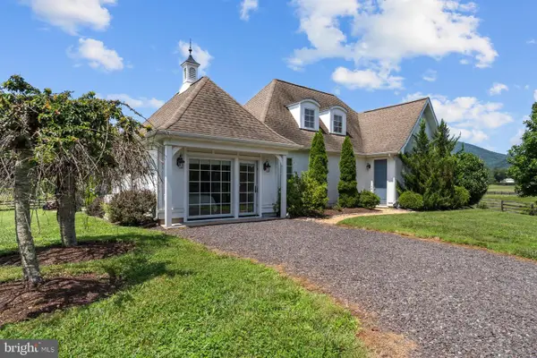 889 Ft Valley Rd, SPERRYVILLE, VA 22740