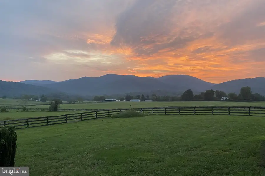 889 Ft Valley Rd, Sperryville, VA 22740 - #2