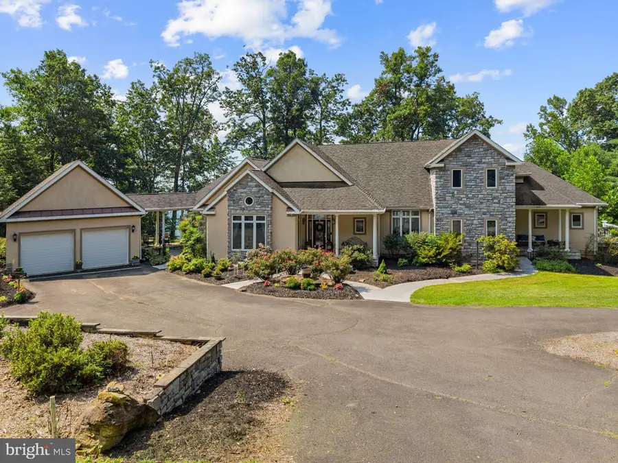 362 Rediviva Ln, Washington, VA 22747 - #3