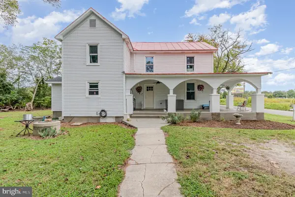 4381 Mulberry Rd, WARSAW, VA 22572