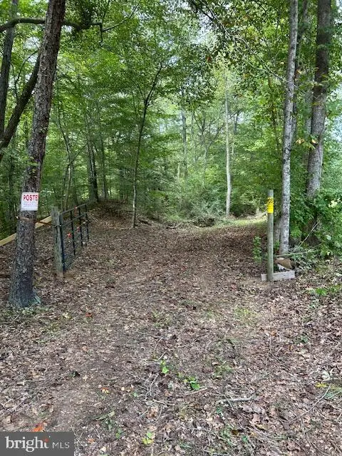 Luttreville Ln, Farnham, VA 22460 - Image #1