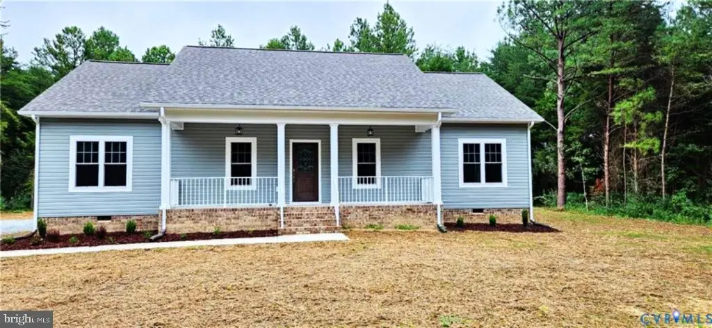 630 Lake View Ter, Warsaw, VA 22572 - #1