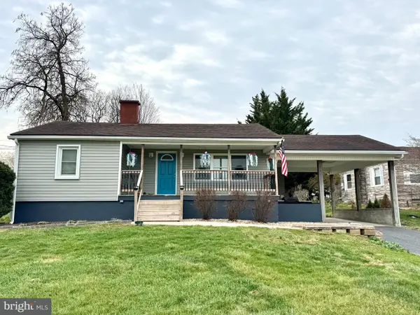 830 New Hope Rd, STAUNTON, VA 24401