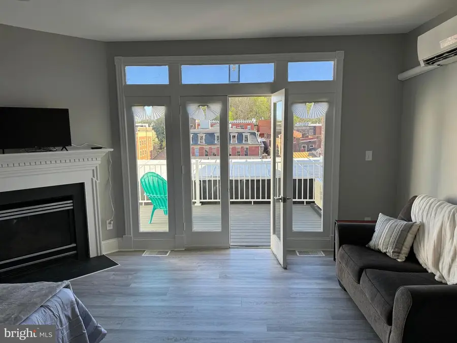 23 E Beverley St, Staunton, VA 24401 - #3