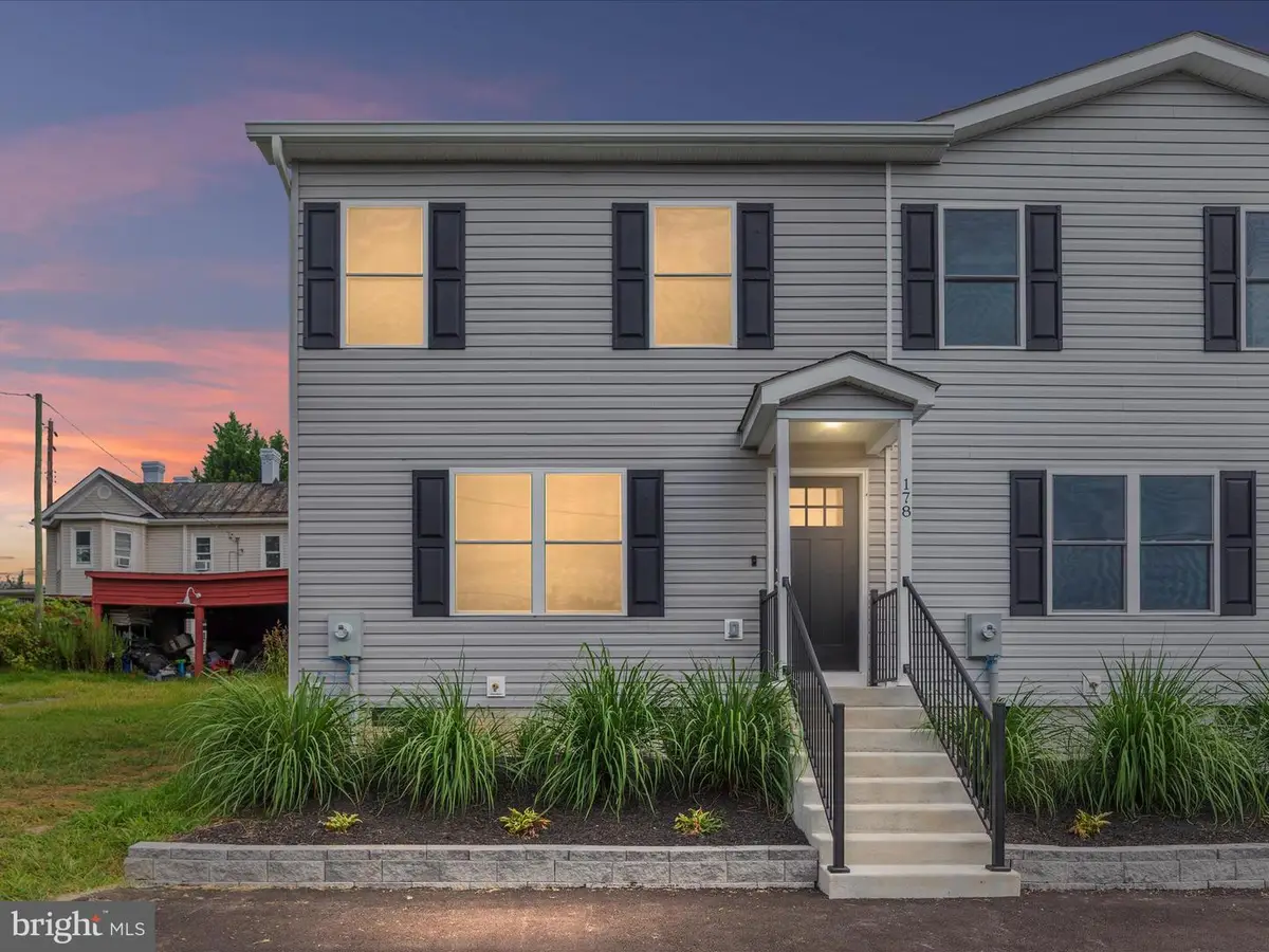 178 Bank St, Mount Jackson, VA 22842 - Image #1