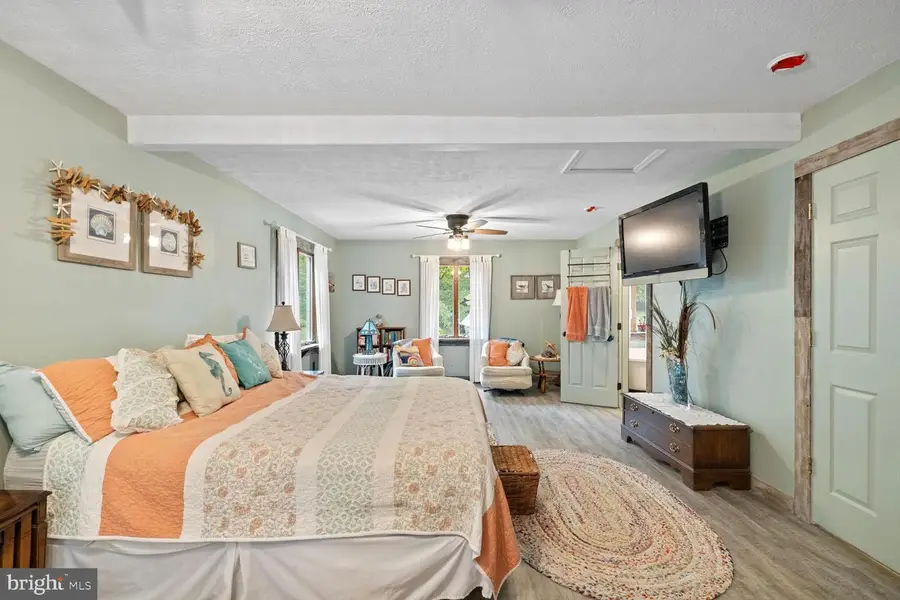 2891 Saumsville Rd, Maurertown, VA 22644 - Image #3