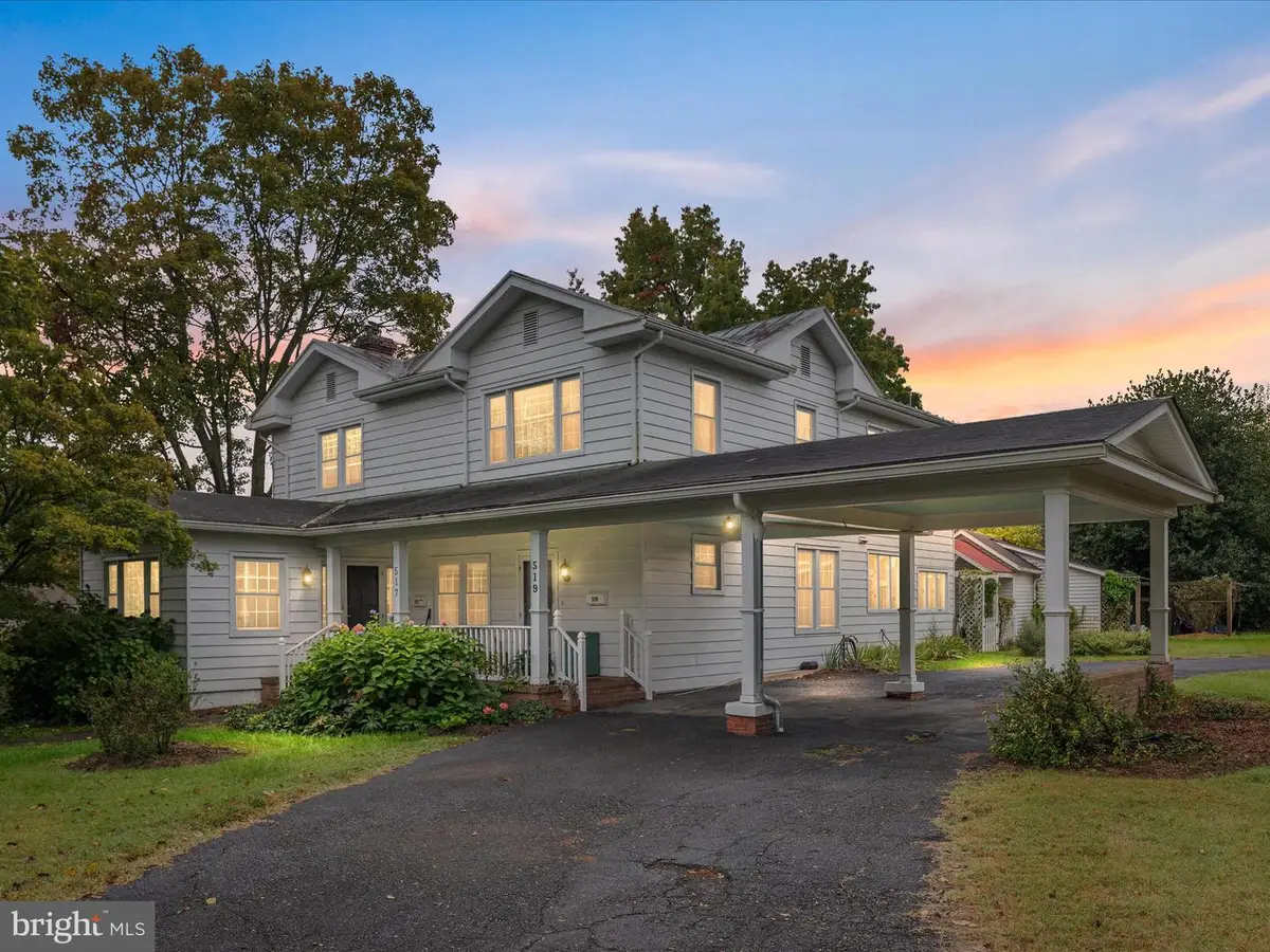 517 W Locust St, Woodstock, VA 22664 - Image #1