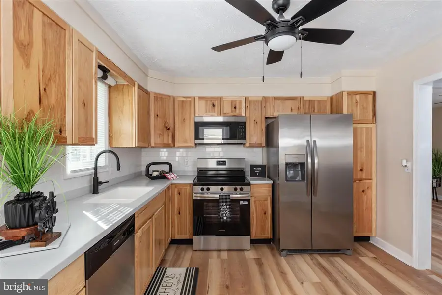 376 Stonewall St, Strasburg, VA 22657 - Image #3