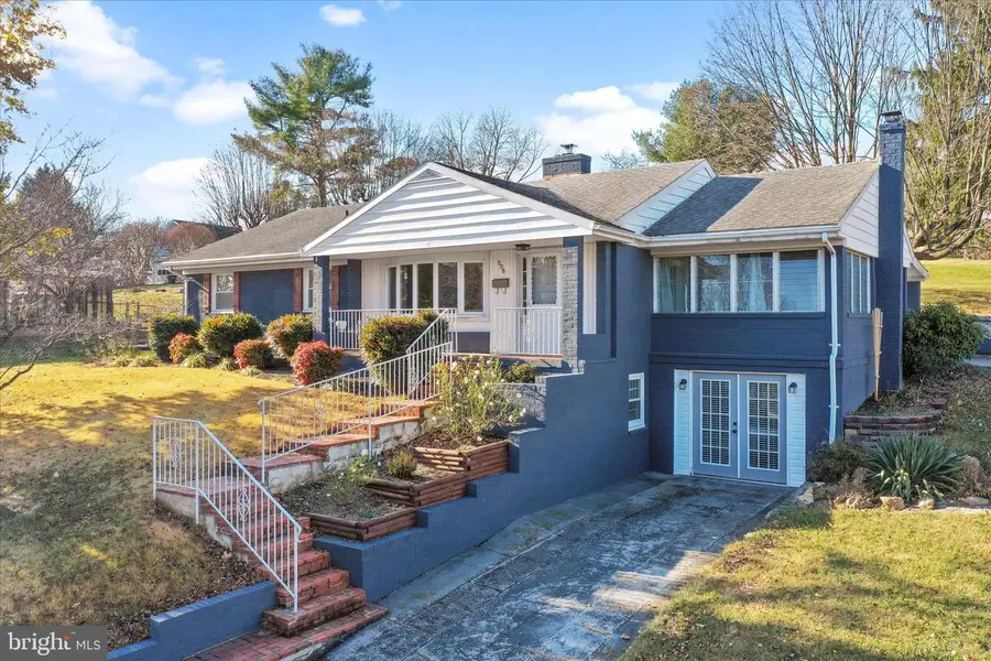 508 Massanutten Hts, Woodstock, VA 22664 - Image #2