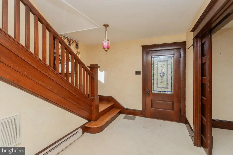 79 Gunn Ln, Woodstock, VA 22664 - Image #2