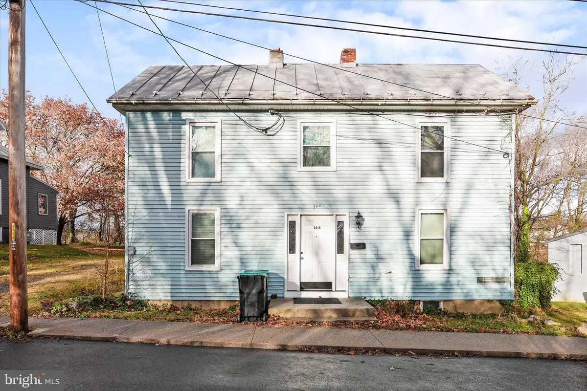 148 Sharpe St, Strasburg, VA 22657 - Image #1