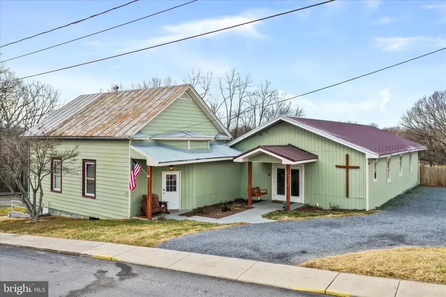 6043 Broad St, Mount Jackson, VA 22842 - Image #2