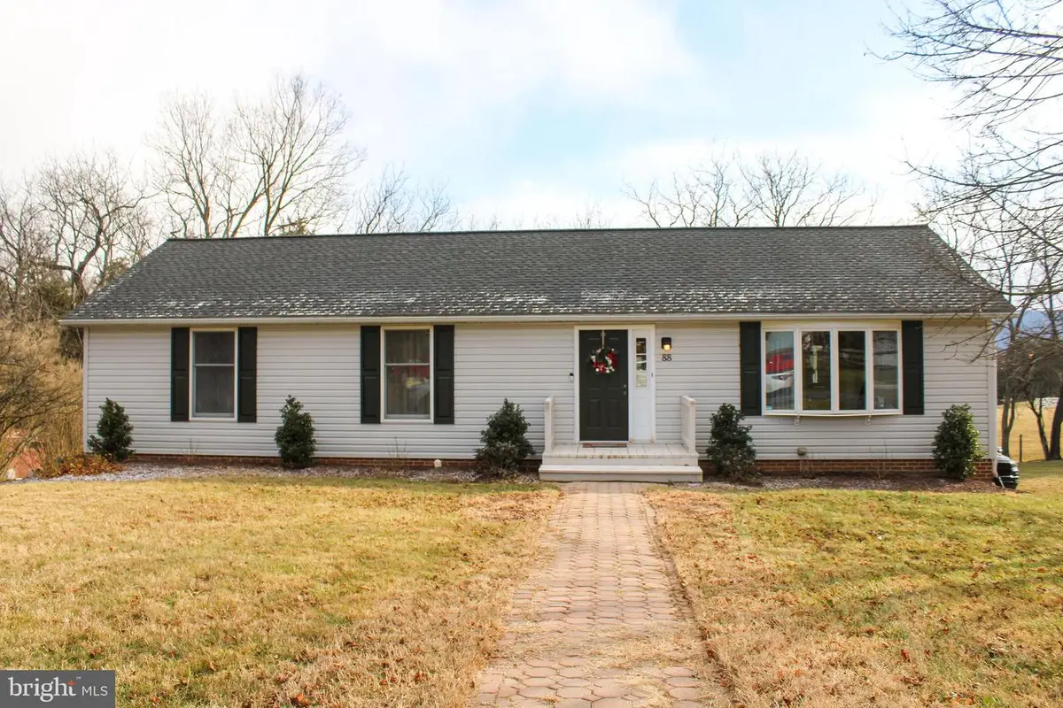 88 Cecelia St, Toms Brook, VA 22660 - Image #1