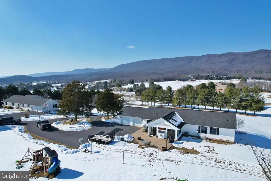 8284 Back Rd, Maurertown, VA 22644 - #2