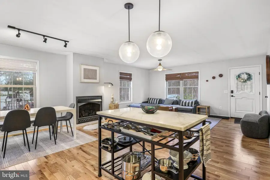 323 Palmer Rd, Basye, VA 22810 - #2