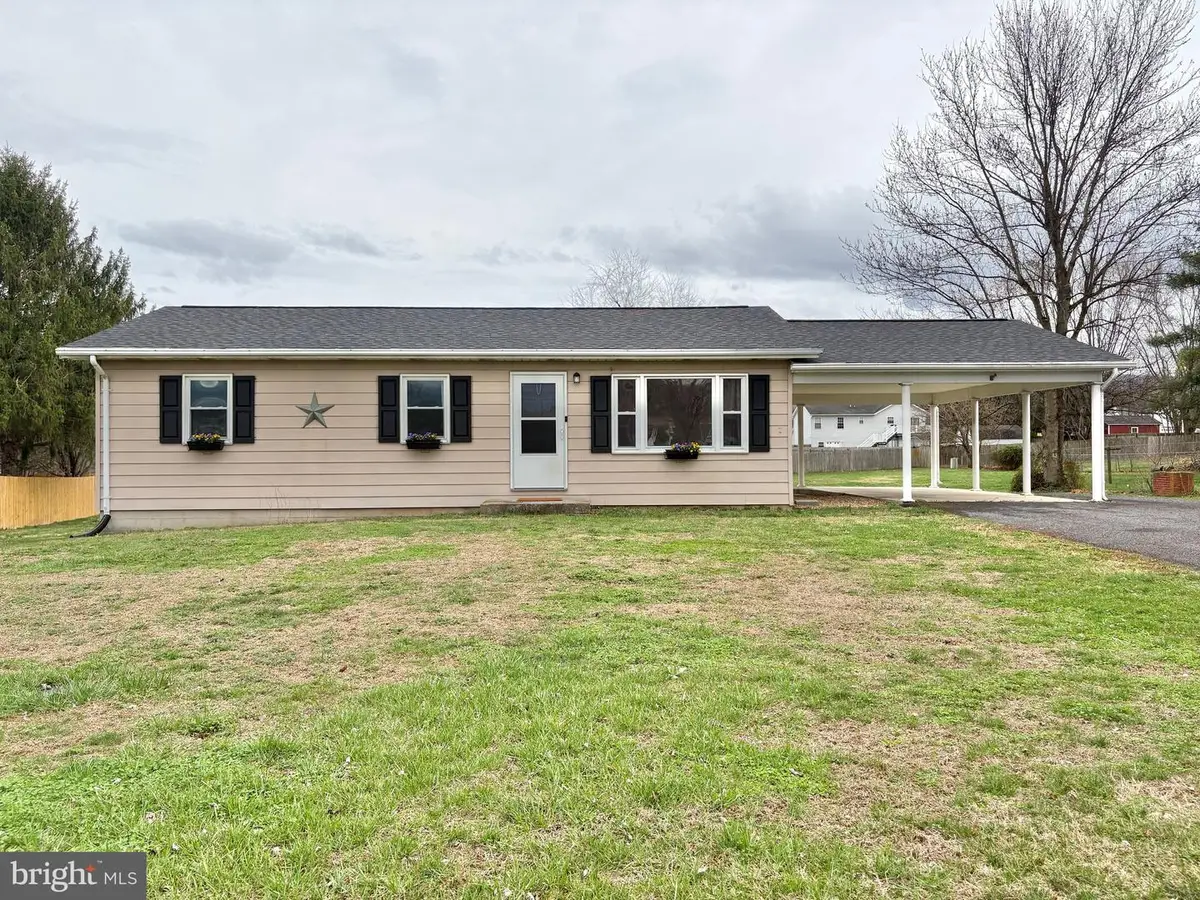 1604 S Ox Rd, Edinburg, VA 22824 - #1