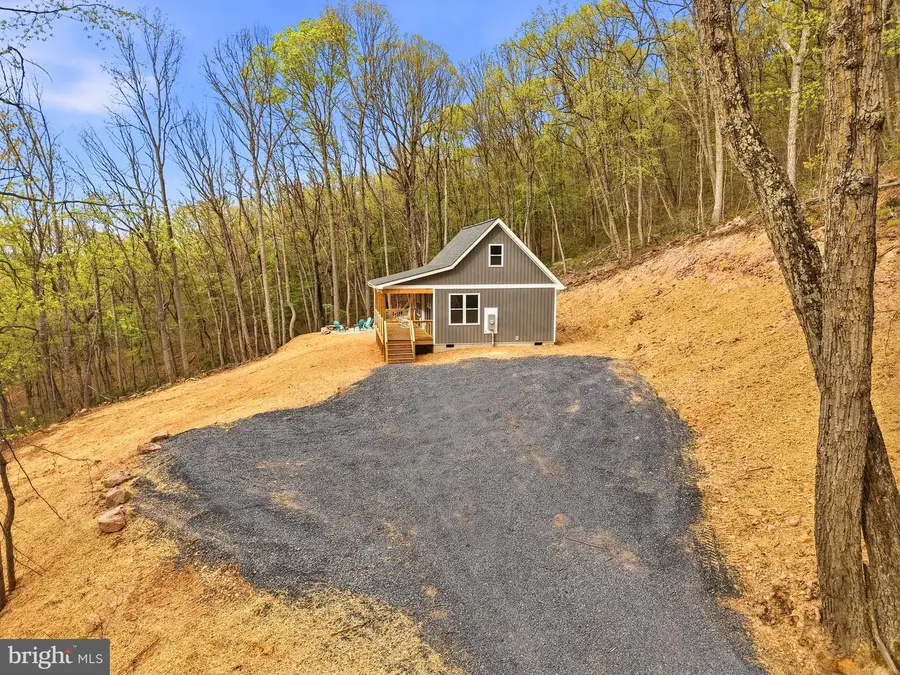 859 Mountain Slope Ln, Fort Valley, VA 22652 - #3