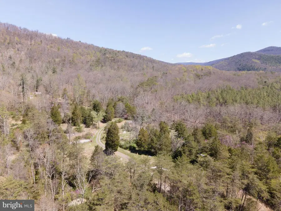 3336 Wolf Gap Rd, Edinburg, VA 22824 - #2