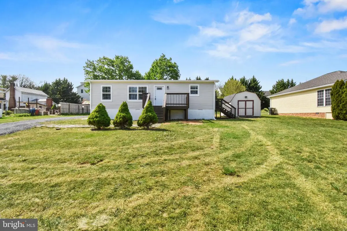 136 S Water St, Woodstock, VA 22664 - #1