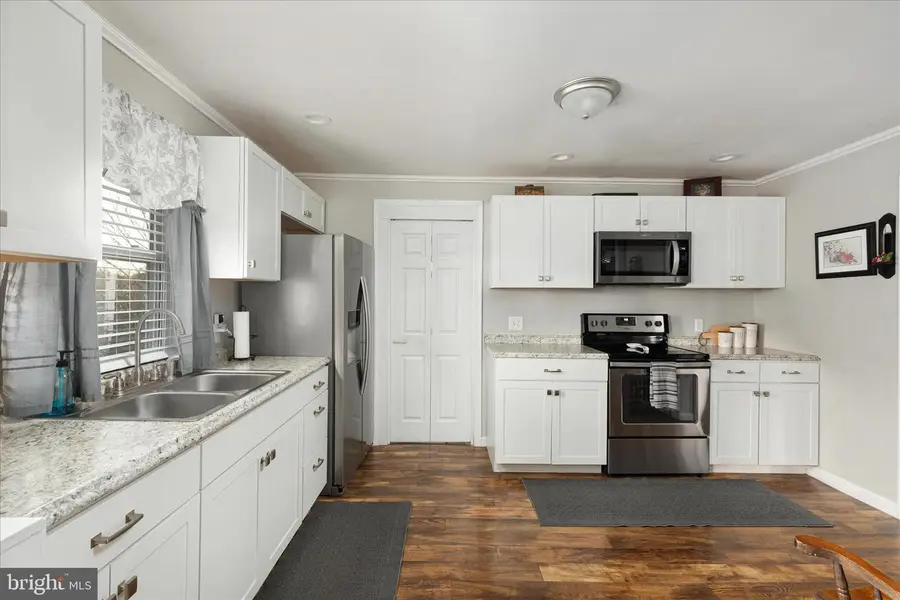 654 Capon Rd, Strasburg, VA 22657 - #3