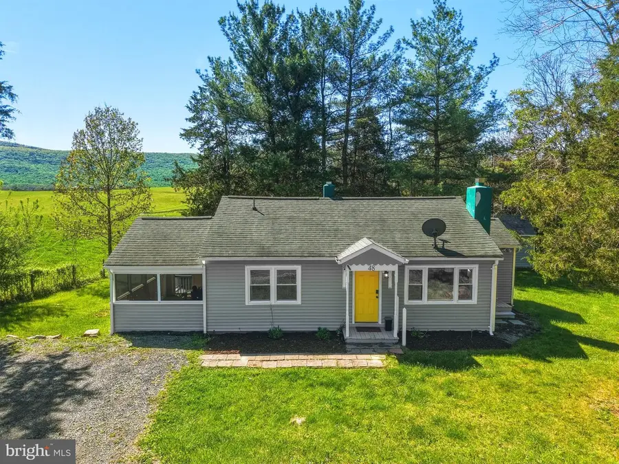48 Bowman Ln, Fort Valley, VA 22652 - #2