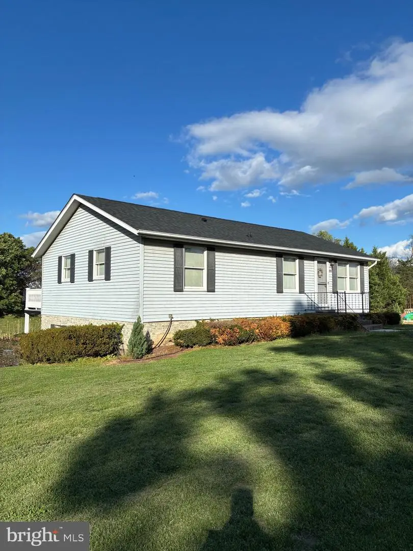 1328 Hahns Ln, Toms Brook, VA 22660 - #2
