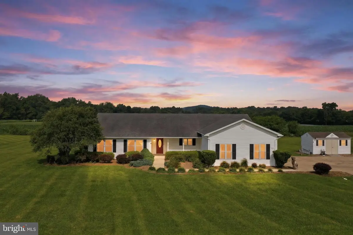 110 Summers Ln, New Market, VA 22844 - #1