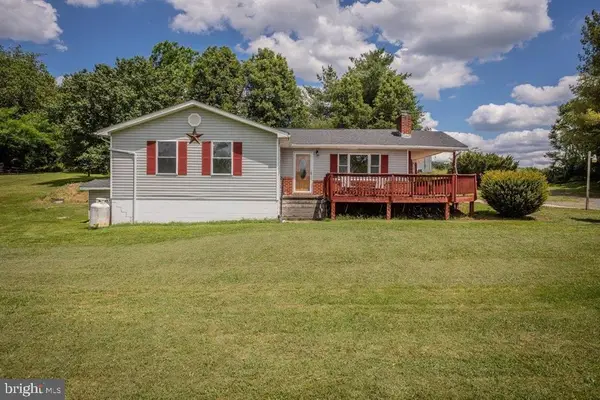 1627 Barbershop Rd, EDINBURG, VA 22824