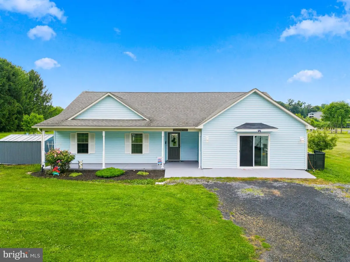 1915 Readus Rd, Edinburg, VA 22824 - #1