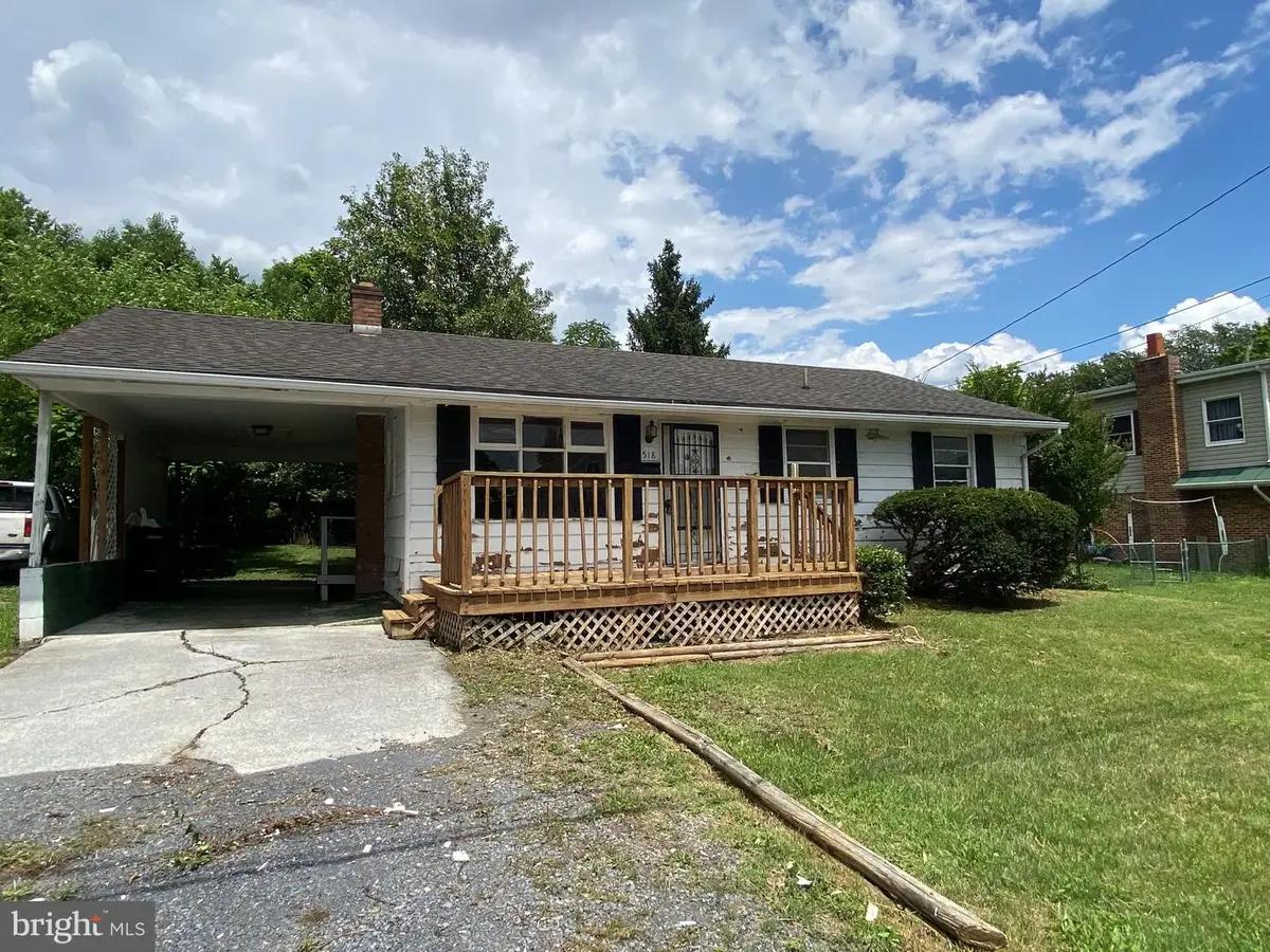 518 Ash St, Strasburg, VA 22657 - #1