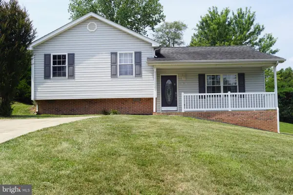 424 Meghann Dr, WOODSTOCK, VA 22664