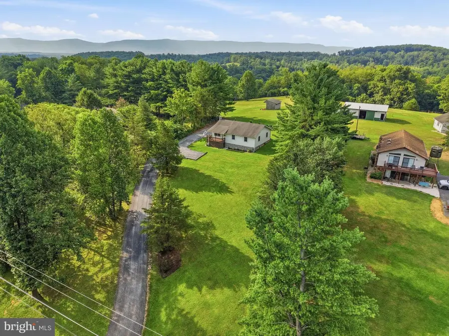 2756 Ridge Hollow Rd, Edinburg, VA 22824 - #3