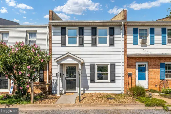 1045-c9 S Main St #c-9, WOODSTOCK, VA 22664