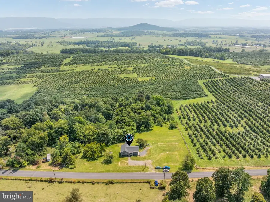 1410 Graveltown Rd, Quicksburg, VA 22847 - #2