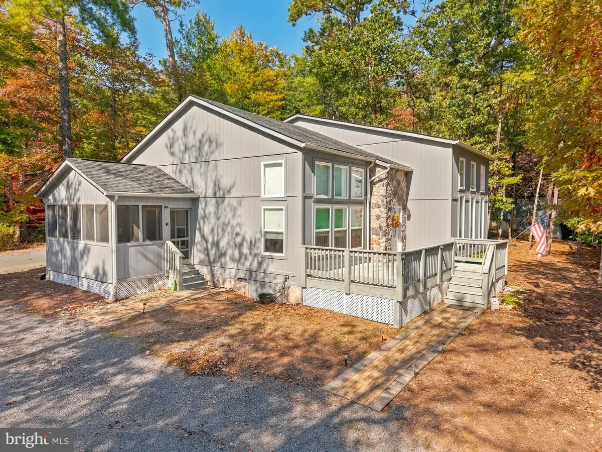 353 Killmon Rd, Basye, VA 22810 - #1