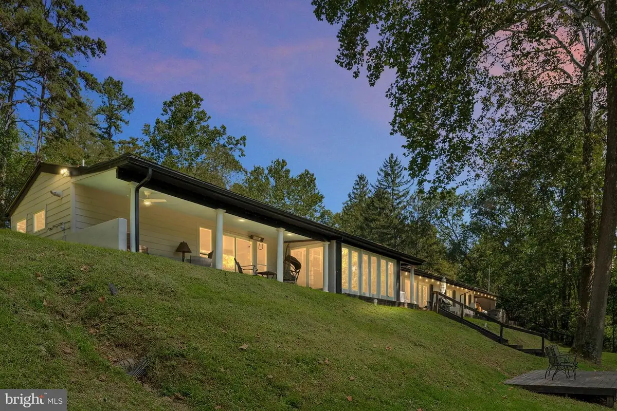 866 Old Bethel Rd, Edinburg, VA 22824 - #1