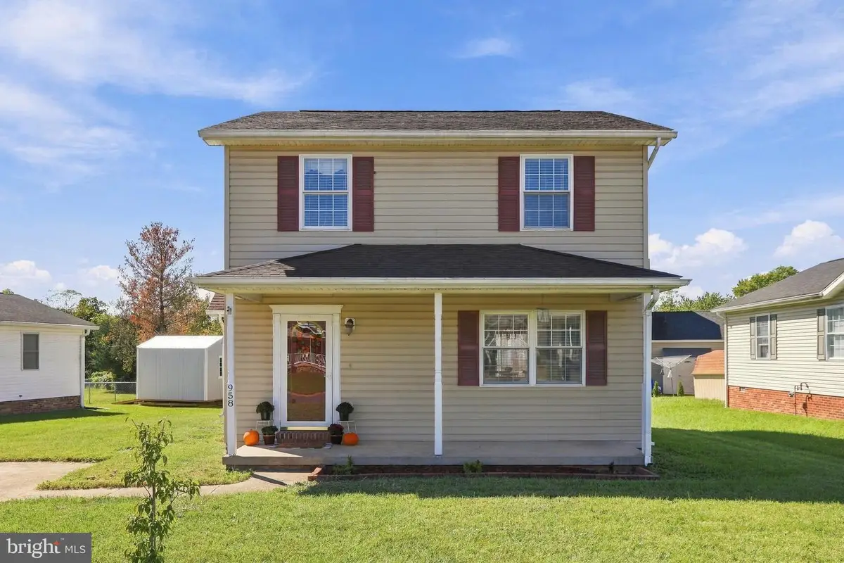 958 Dutchess Cir, Strasburg, VA 22657 - #1