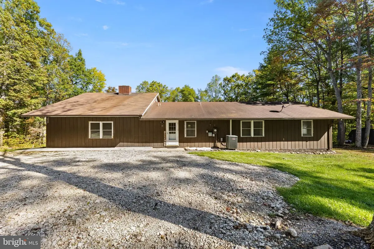 51 Sarah Ln, Basye, VA 22810 - #1