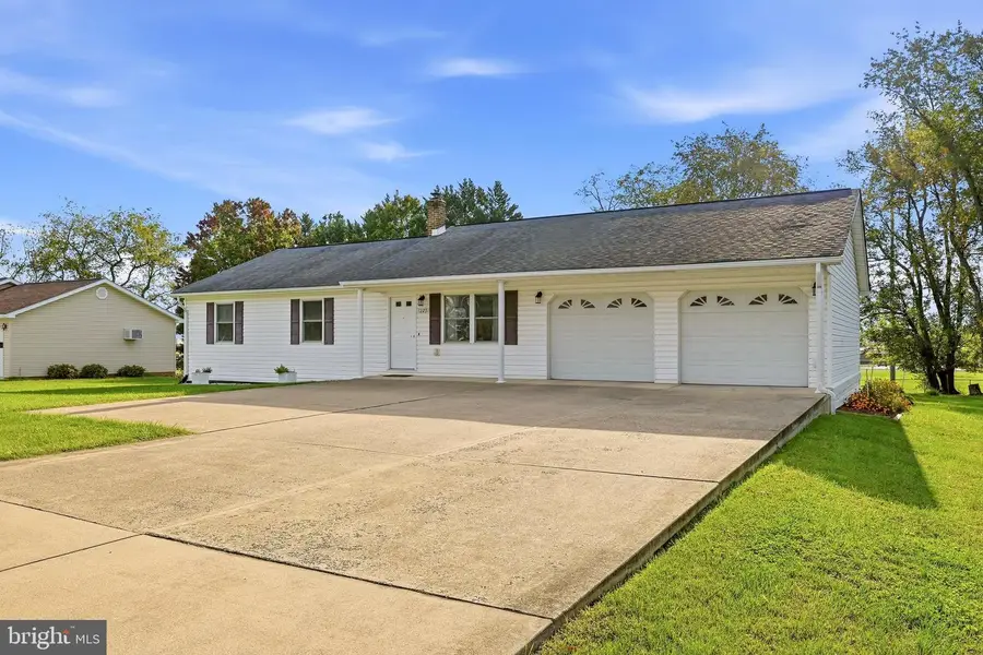 1229 Ox Rd, Woodstock, VA 22664 - #3