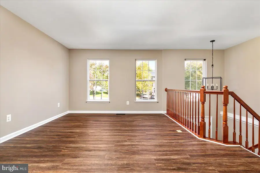 1200 Pendleton Ln, Strasburg, VA 22657 - #3