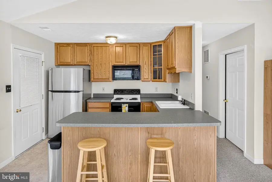 108 Tyler Cir #f-2, Strasburg, VA 22657 - #3