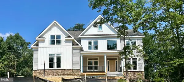 5903 Copper Mill Dr, FREDERICKSBURG, VA 22407