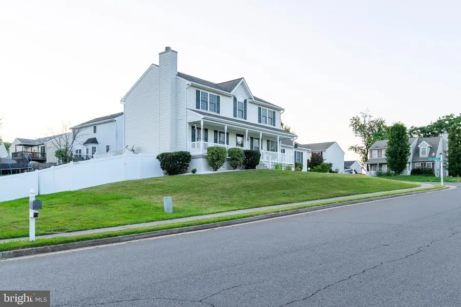 6100 Sunny Meadows Dr, Fredericksburg, VA 22407 - Image #3