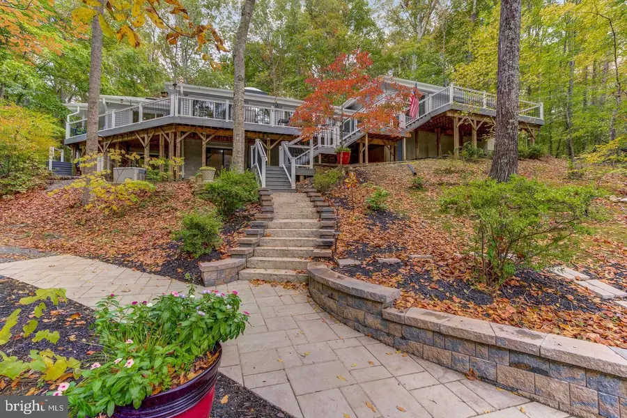 14814 Childs Cove Dr, Spotsylvania, VA 22551 - Image #2