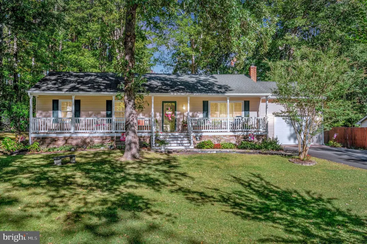 844 Stonewall Ln, Fredericksburg, VA 22407 - Image #1