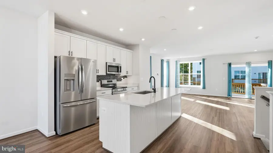 4100 Bolton Ct, Fredericksburg, VA 22408 - Image #2